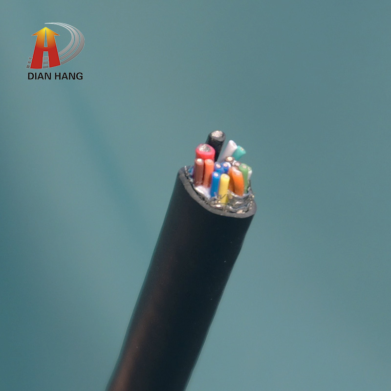 机械臂人形机器人电线